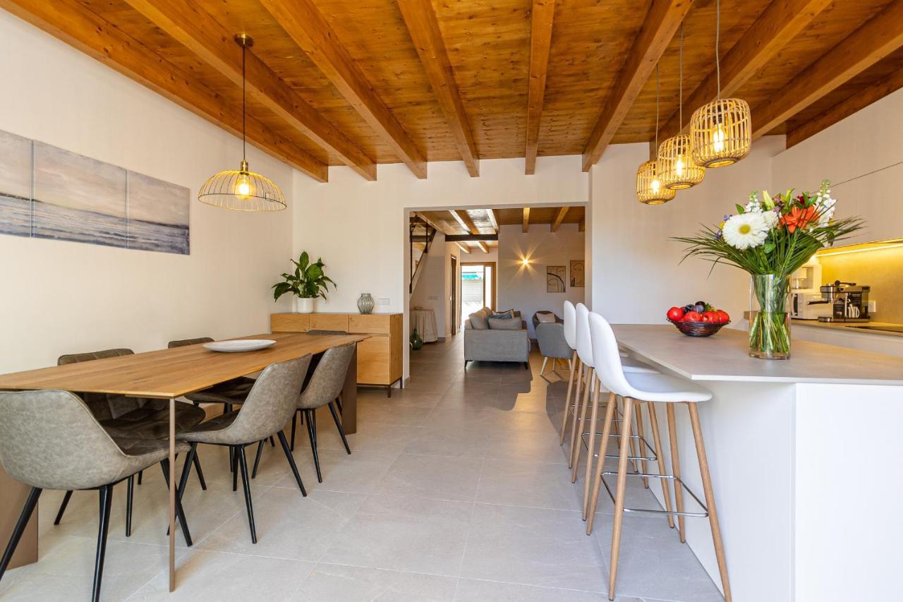 Townhouse Bonany By Homevillas360 Vilafranca De Bonany Bagian luar foto